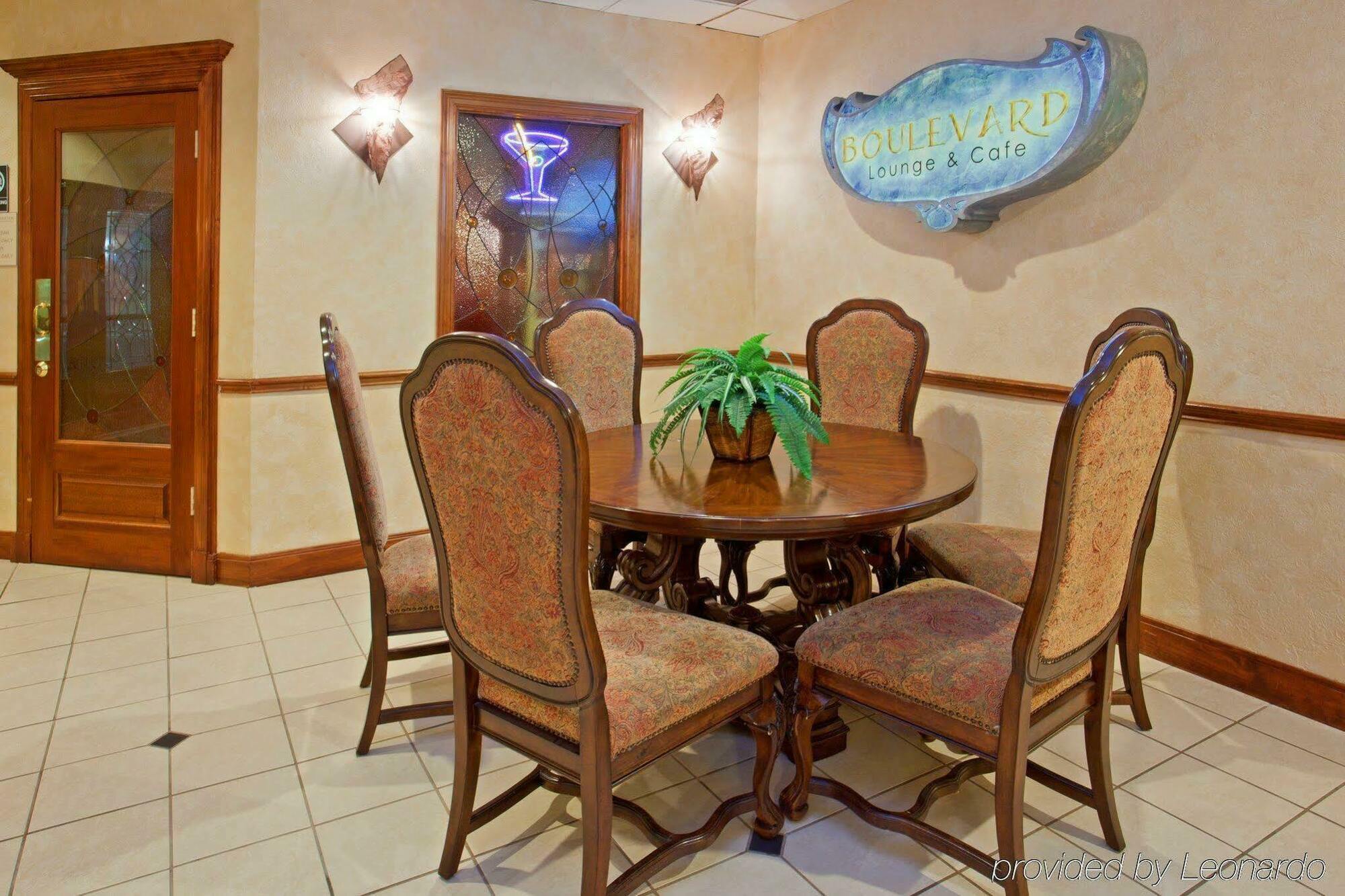 Отель Wyndham Houston Hobby Airport Саут-Хьюстон Экстерьер фото